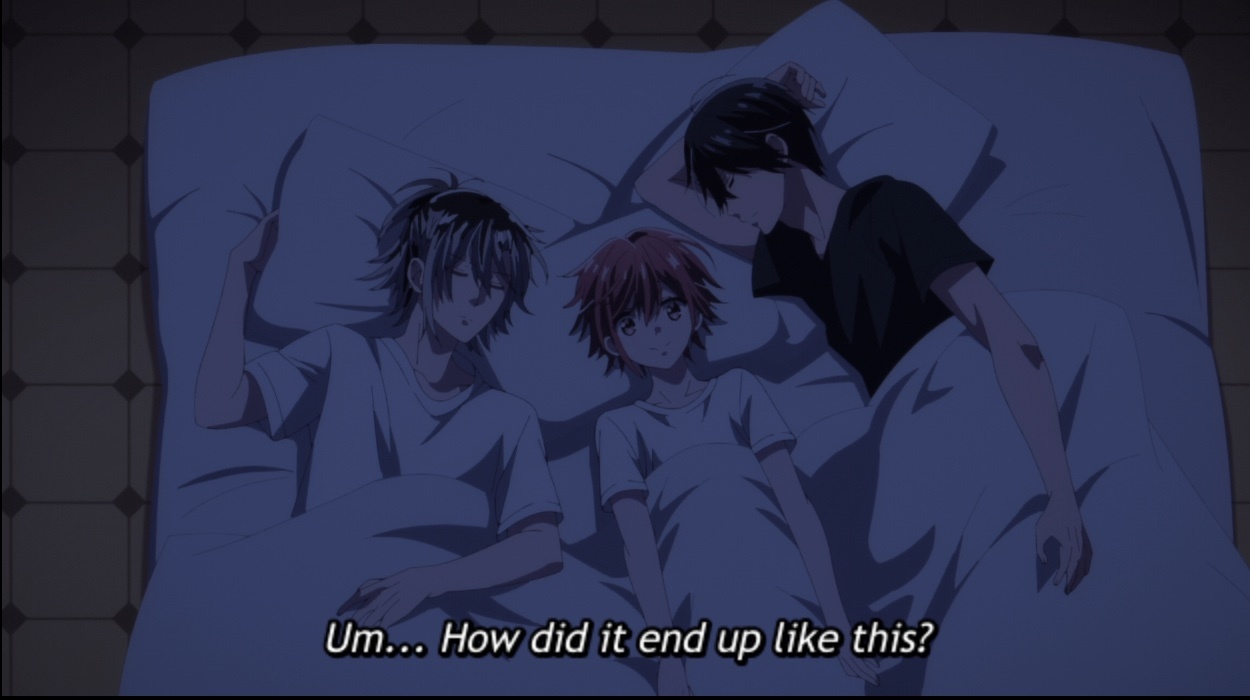 Vampire Dormitory: Three in a bed Ruka, Mito and Ren all lie on a futon together, the text Um... how did it end up like this?
